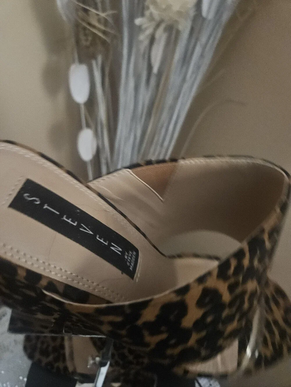 💞❣️Womens Steve Madden Leopard Print Wedge Sandal - Size 9.5 - 4